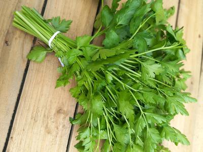 Parsley Bunched LCF